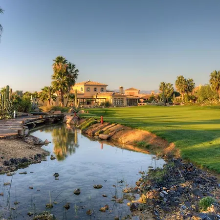 Desert Springs אתר נופש *